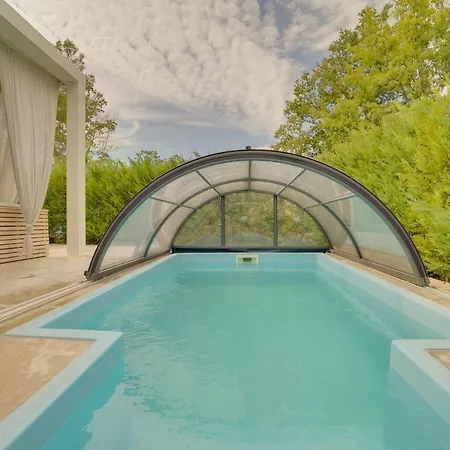 Superior - Private Heated Pool - Jacuzzi - Breakfast In Pool Porec